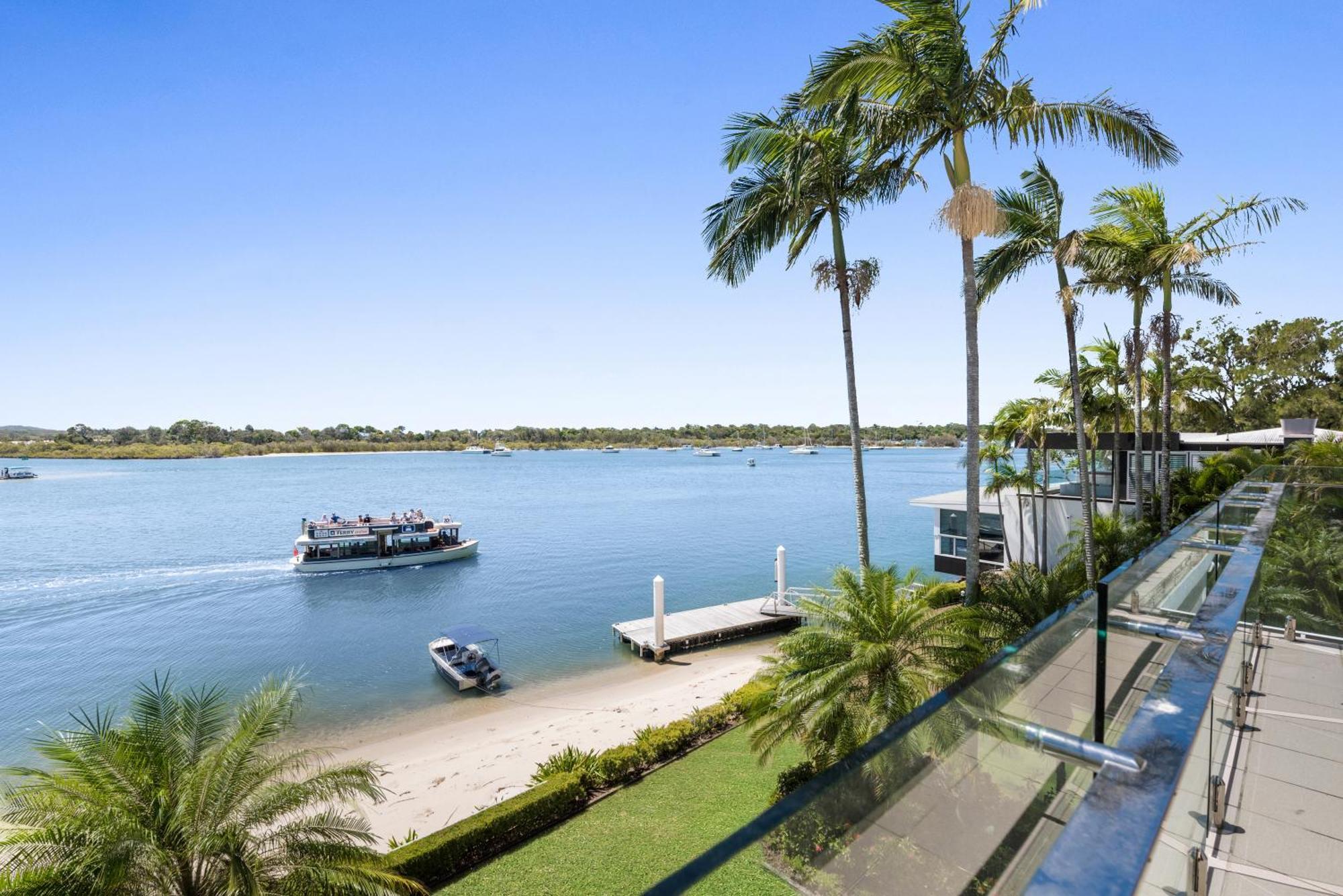Noosa Quays Waterfront Accomodation Екстериор снимка
